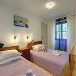 ヴィラ In Minj With Private Pool And Nature Žminj