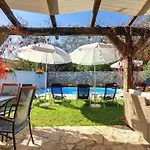 In Minj With Private Pool And Nature ヴィラ